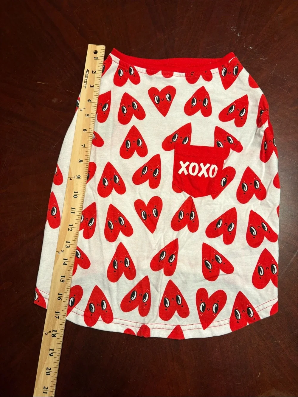 Red Heart Print Dog Tee with XOXO Pocket